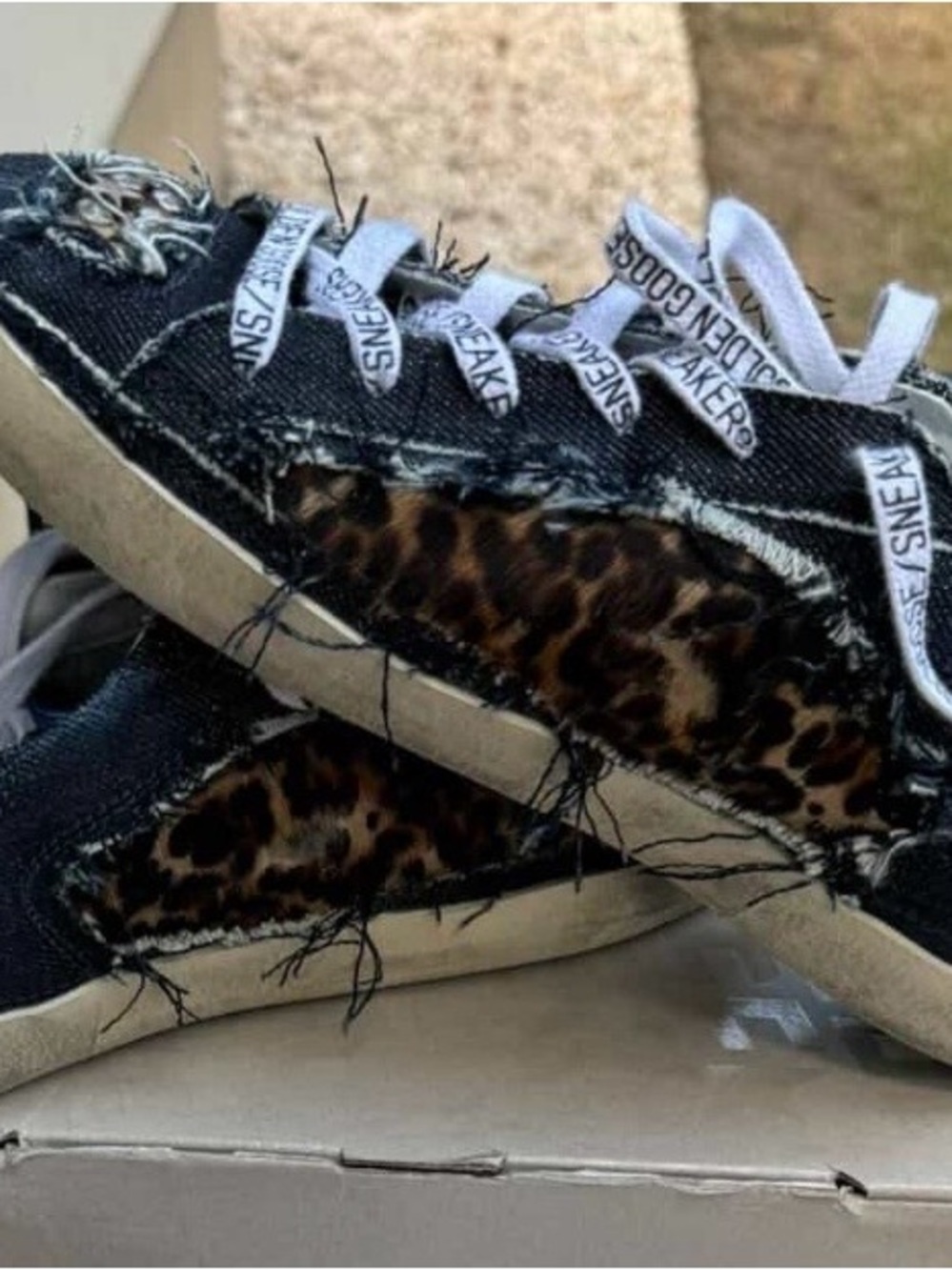 Limited Edition Golden Goose superstars36